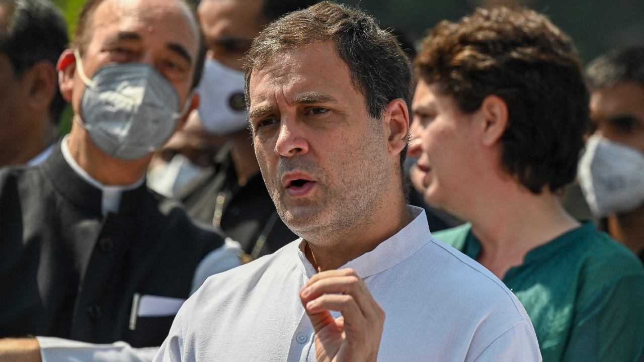Congress appoints observers for Bihar bypolls, plays the Yadav card