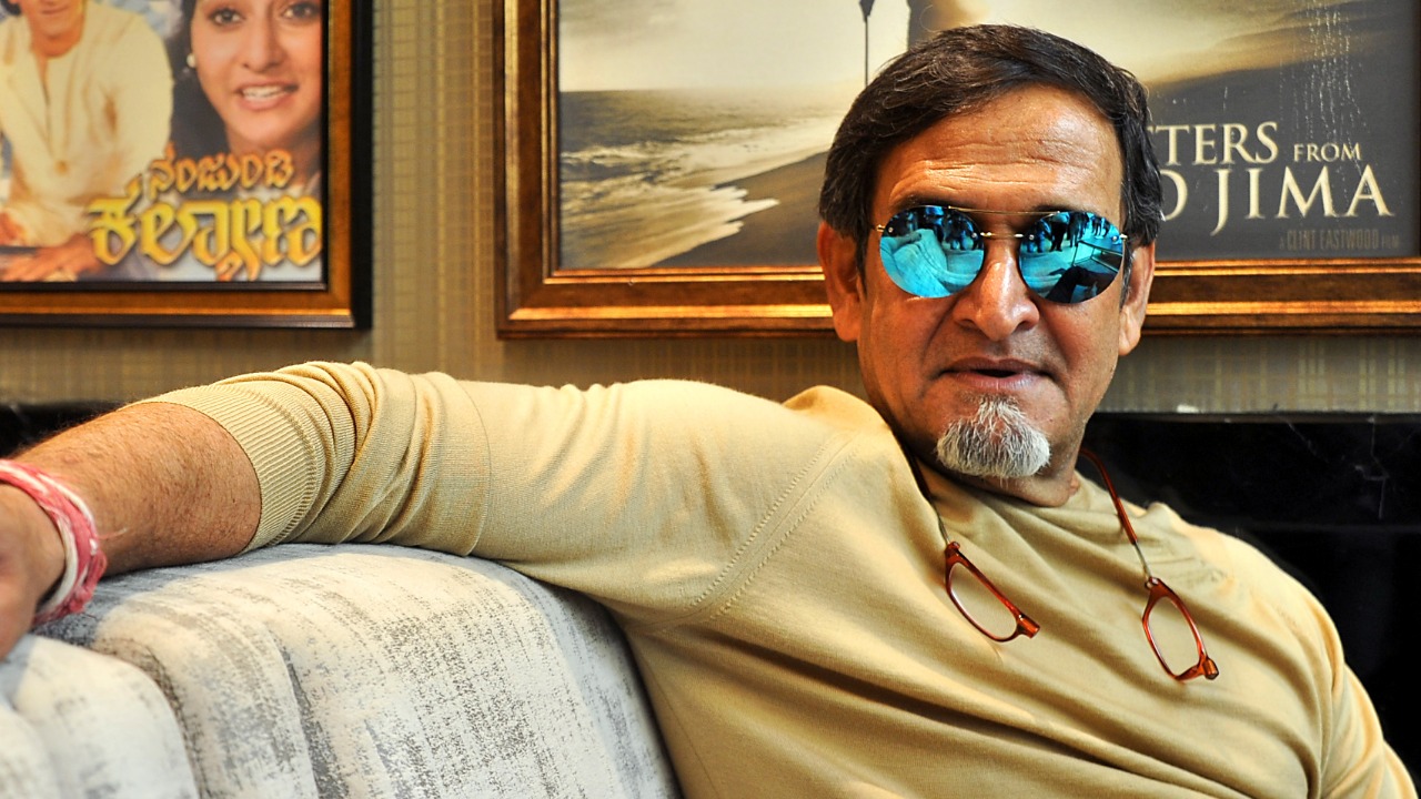 I am cancer free: Mahesh Manjrekar