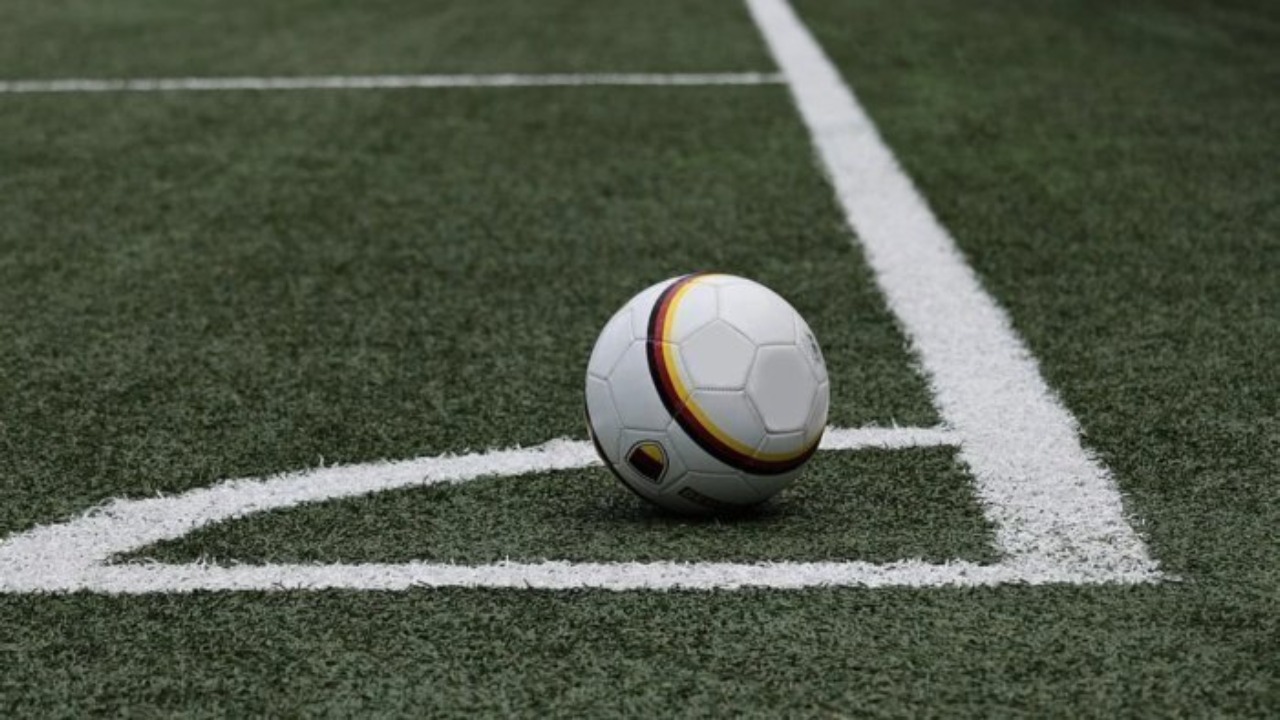AIFF adopts SC-approved constitution, leaves out two clauses pending Apex court direction