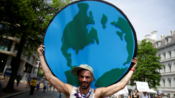 Aligning growth with climate action