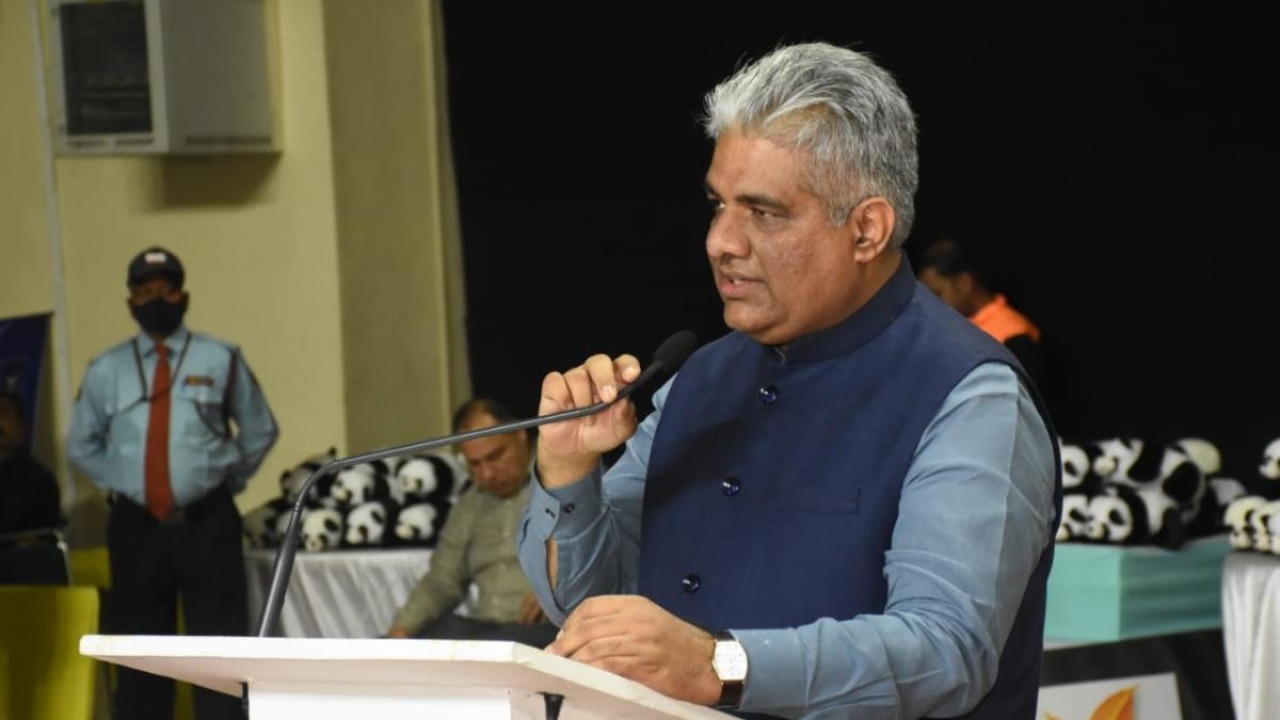 Labour minister launches annual health check-up programme for ESIC members aged above 40