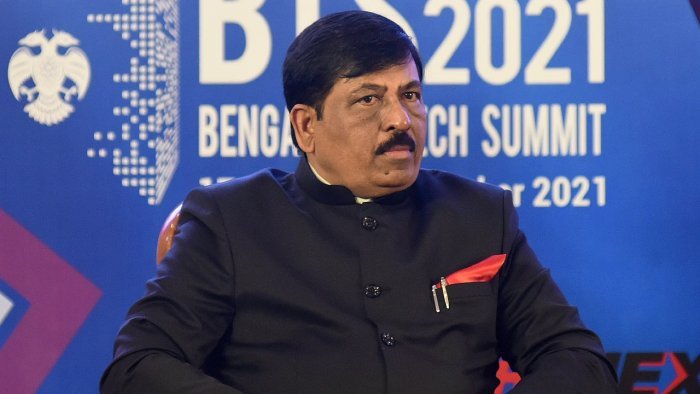 Congress govt a coalition of factions, says Murugesh Nirani