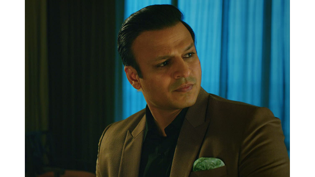 'Inside Edge 3': Vivek Oberoi, Tanuj Virwani shine in watchable series