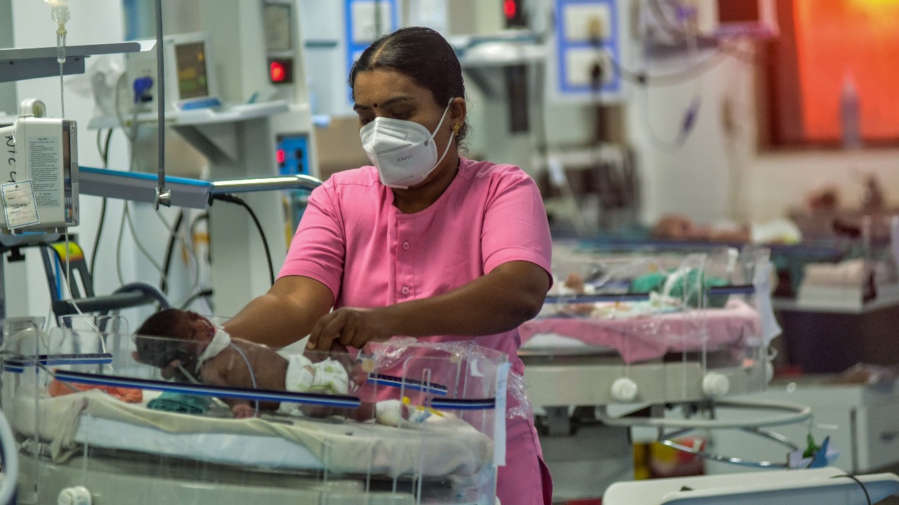 Death of newborns: Indore hospital continues to tackle rats even as officials downplay menace