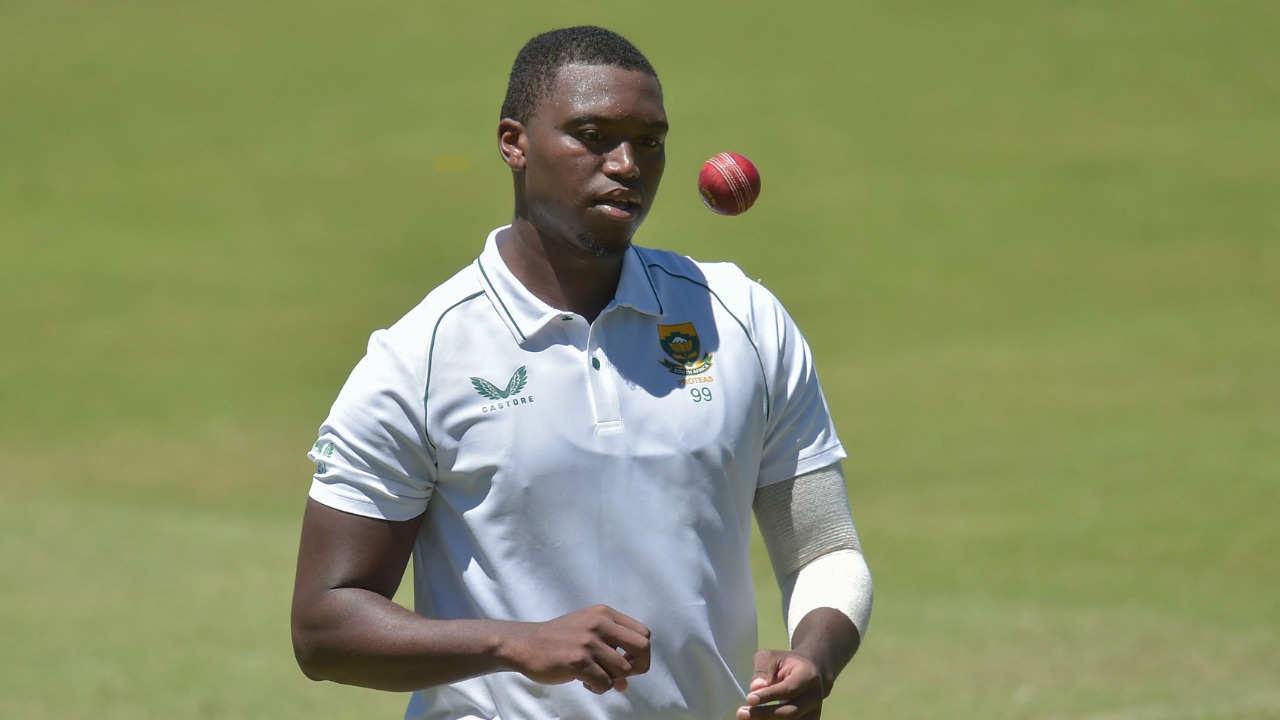 Ngidi rips through India to raise South African hopes