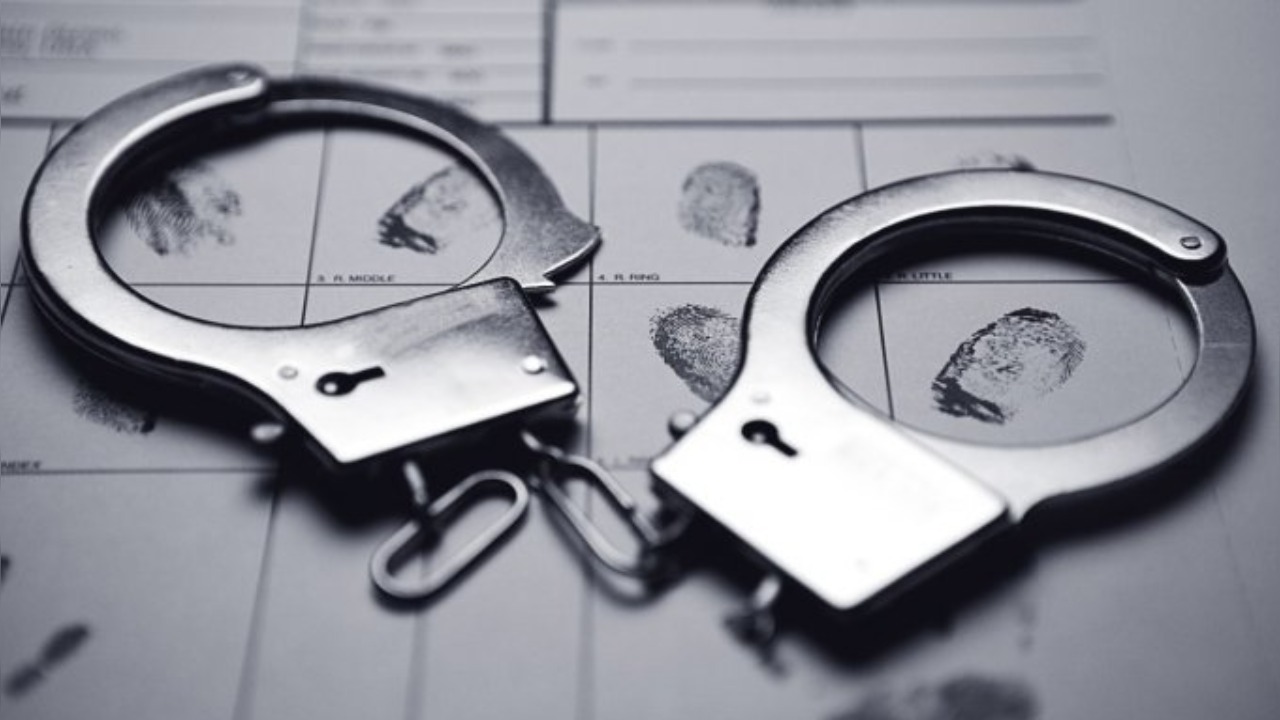 Three women among five held over flesh trade 