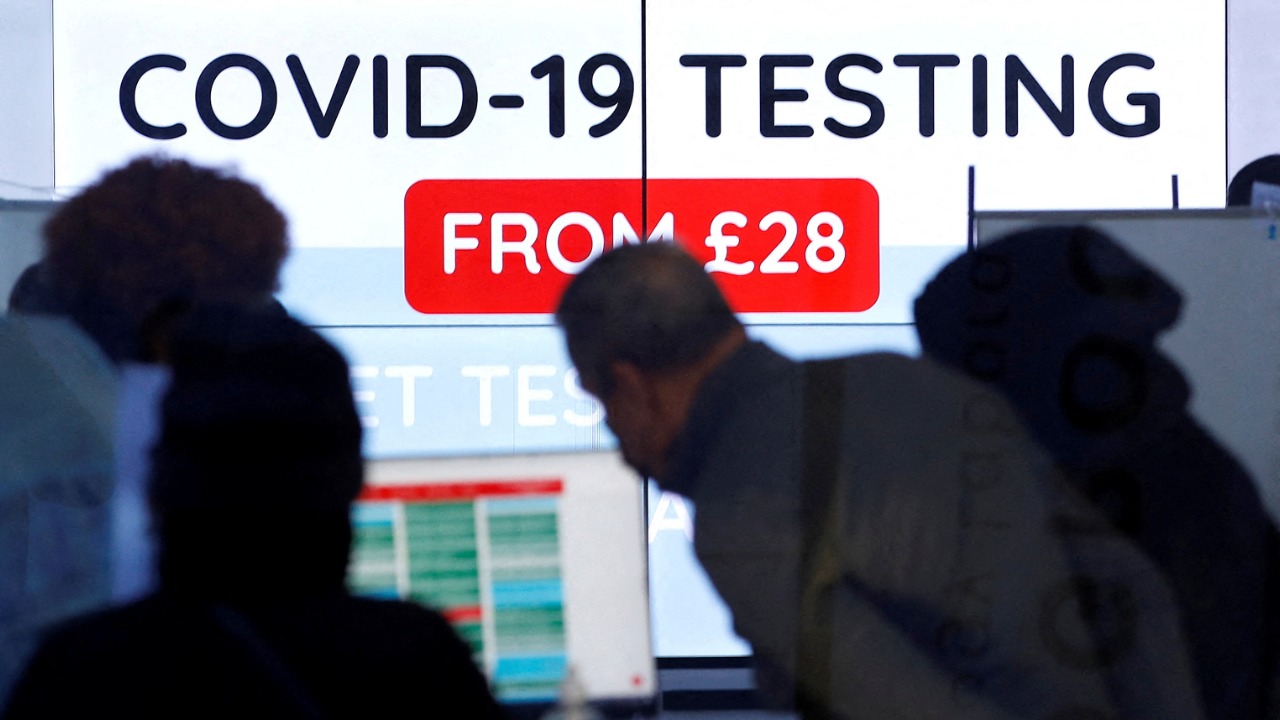 UK scraps Covid tests for fully vaccinated travellers from February 11