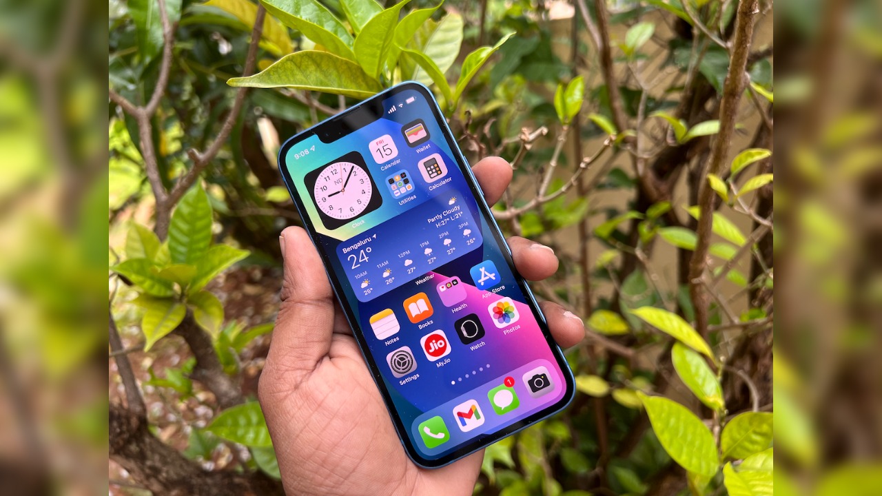 Apple rolls out iOS 15.3 with critical security patch to iPhones