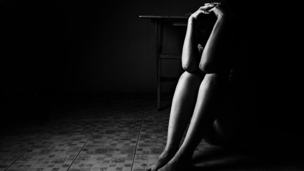 Covid-19 vaccine hesitancy linked to childhood trauma: Study