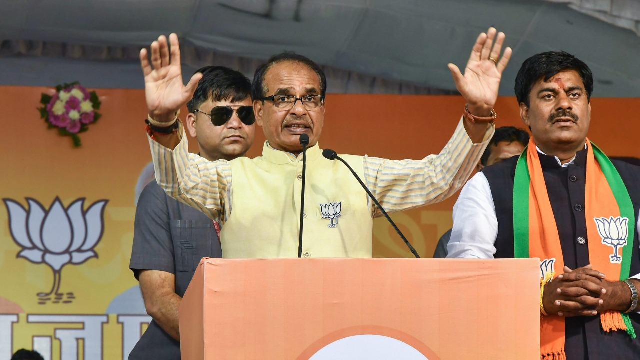Eunuchs adopt aganwadi centre in MP's Panna, earn praise from CM