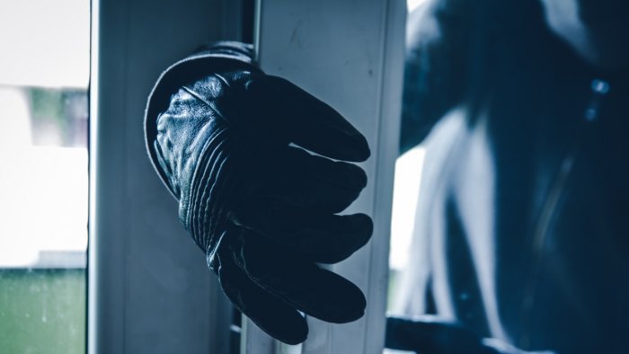Cash, valuables worth Rs 6 crore burgled from DCC bank
