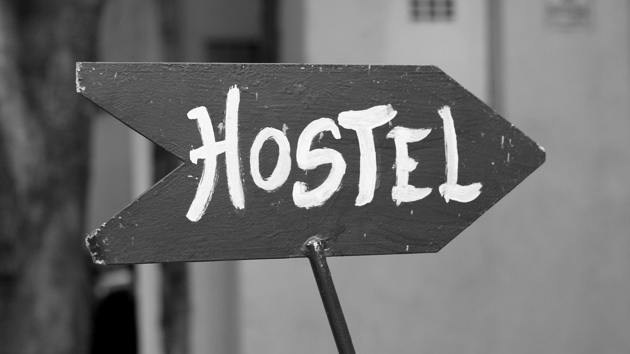 Reminiscing those hostel days