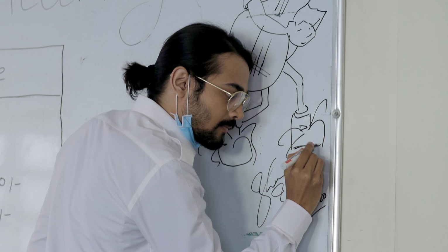 Bhuvan Bam apologises after NCW files case over video