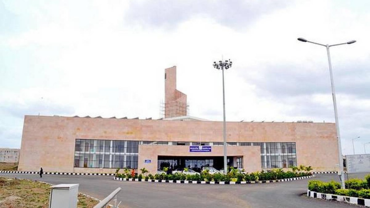 Two injured in clash over Ram Navami prayers at Central University of Karnataka