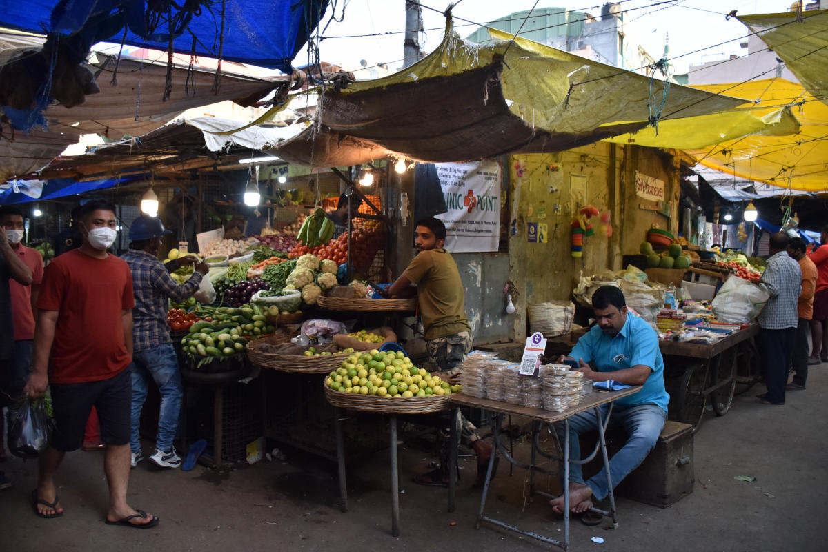 BBMP plans to raze down Halasuru Market