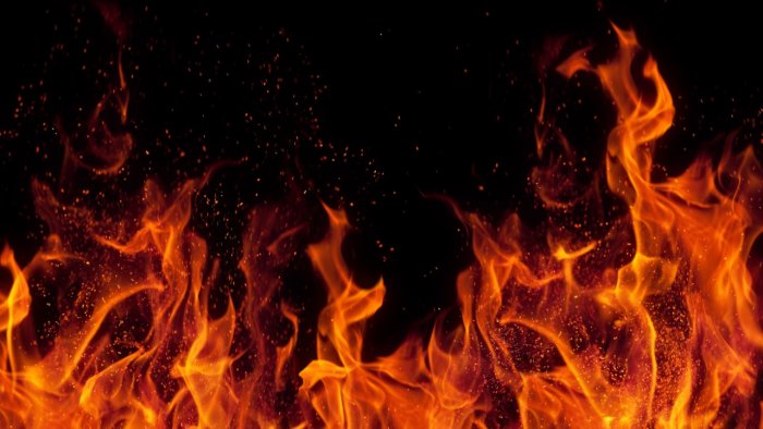 Nine children burnt to death after fire breaks out in village in Pakistan’s Sindh province