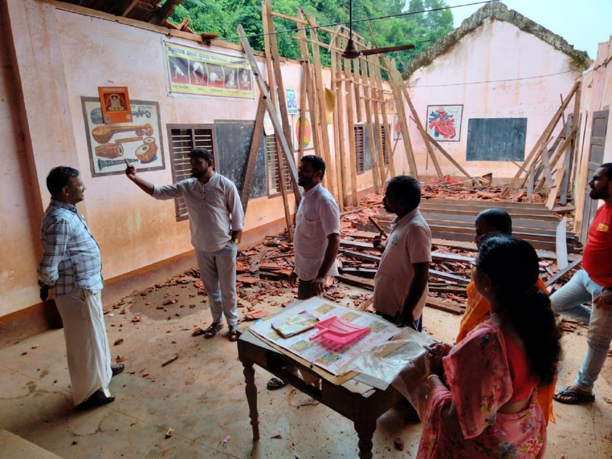 Heavy rain: Old school building on Mangaluru city’s outskirts collapses