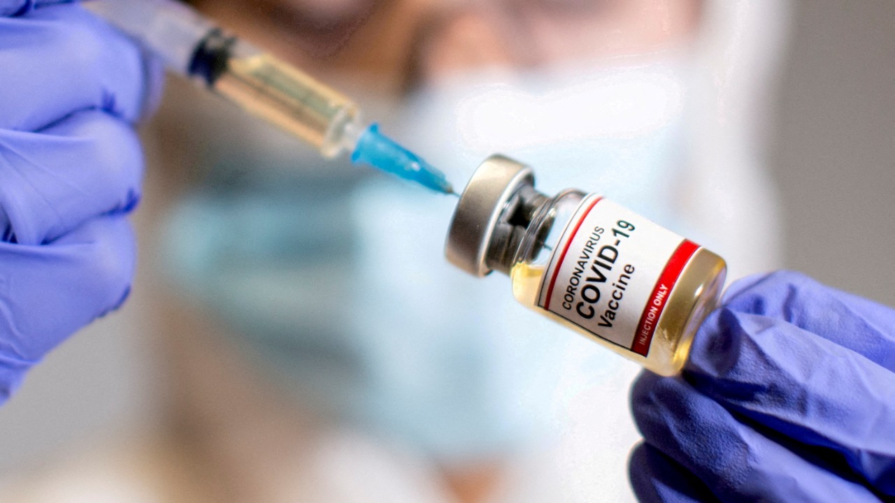 Vax after infection can lower symptoms of long Covid-19, says study
