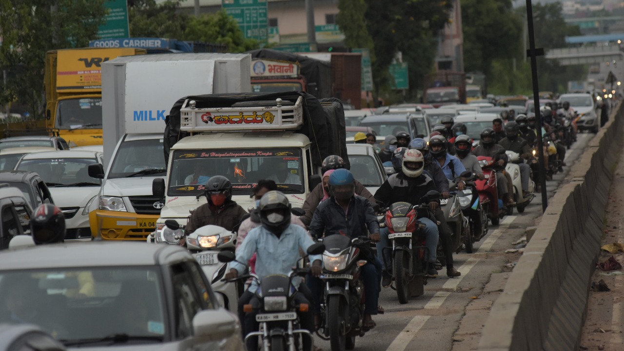 Increase in toll fee: Not so 'nice', feel commuters