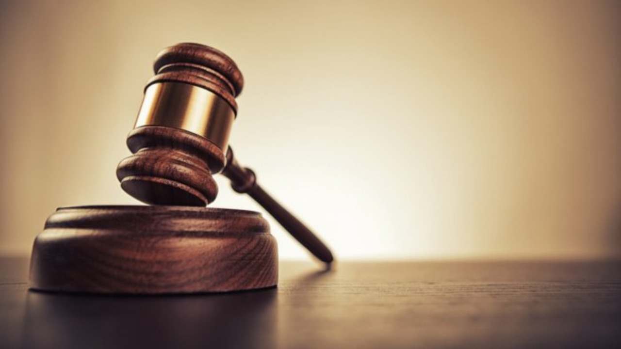 Russian court acquits feminist in vagina drawings case