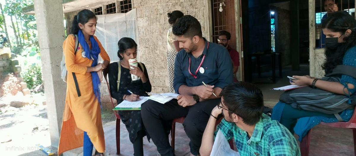 Varsity, co-op bank join hands to insure Kerala hamlet residents