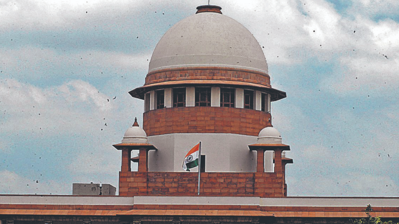 SC grants protection from arrest to Zee News editor on telecast of doctored Rahul video