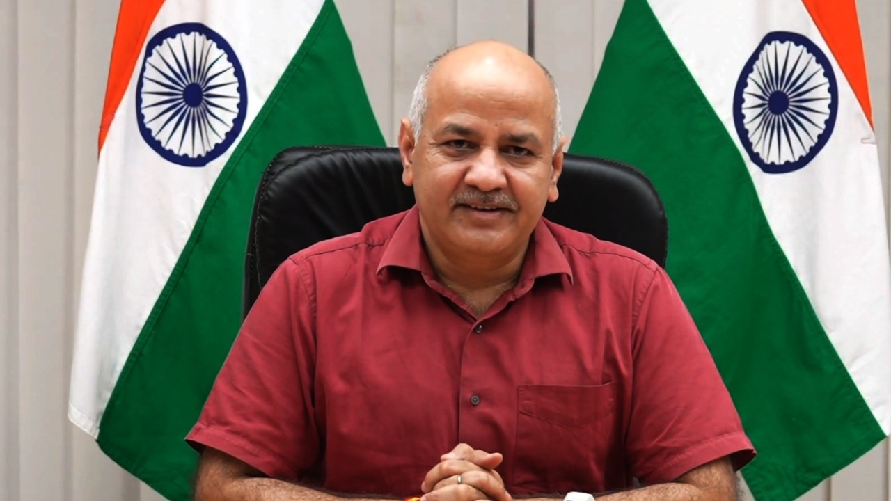 Manish Sisodia writes to CBI on former L-G Anil Baijal's stand on liquor policy
