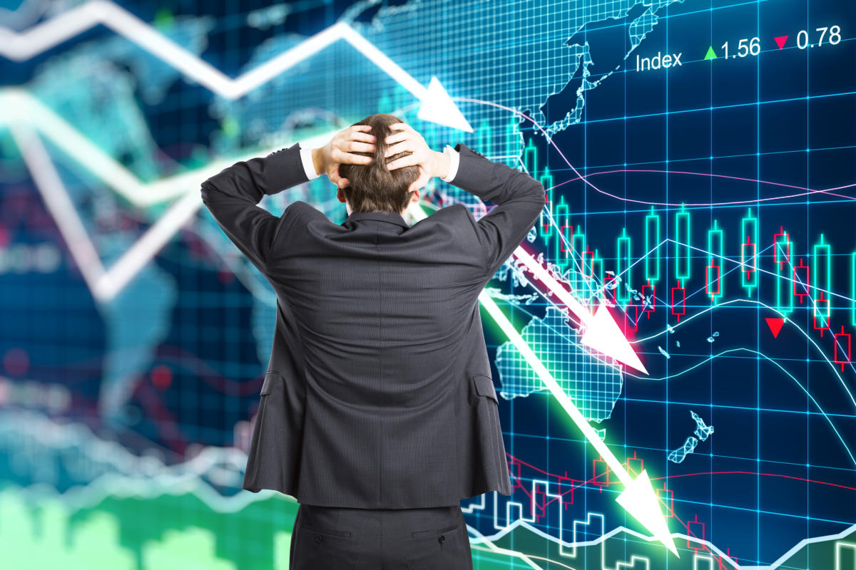 Why do people lose money while investing in stocks?