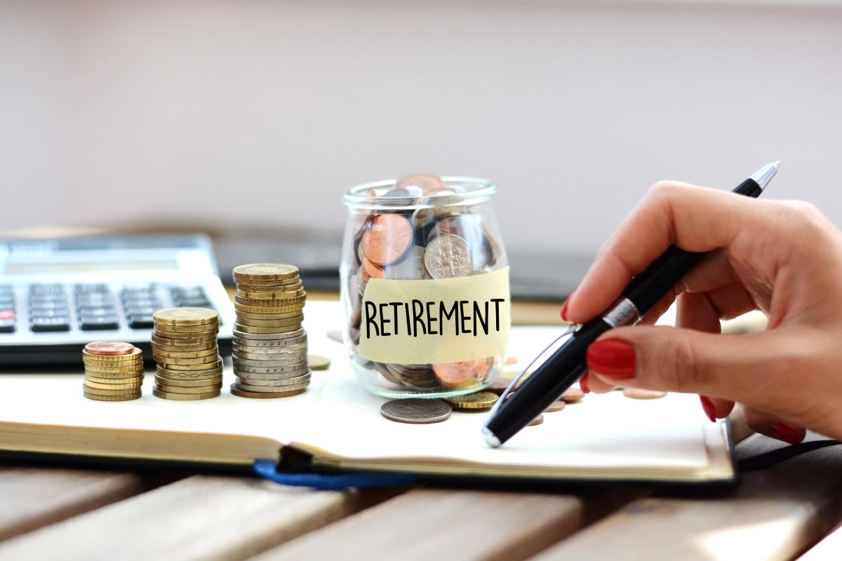 Want a worry-free retirement? Buy an annuity product!