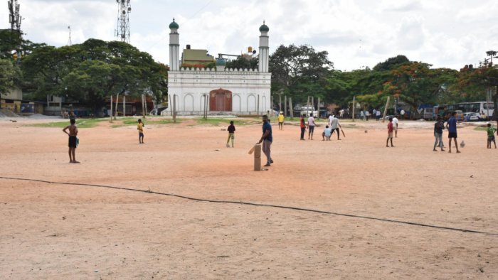 Karnataka Waqf Board moves SC against use of Bengaluru's Idgah Maidan for Ganesh Chaturthi