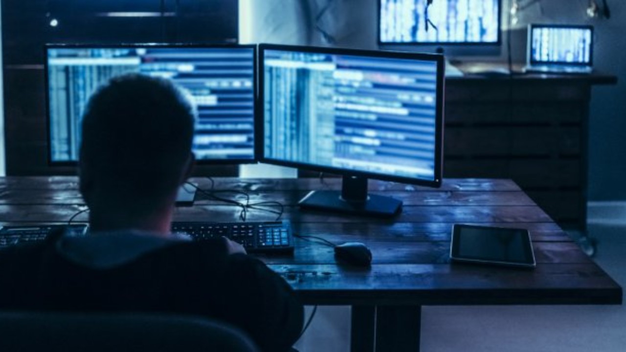 Australia plans privacy rule changes after Optus cyber attack