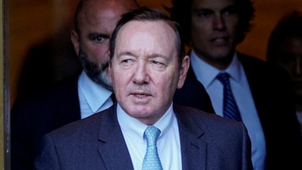 Spacey says he couldn't come out as gay because of his 'neo-Nazi' father
