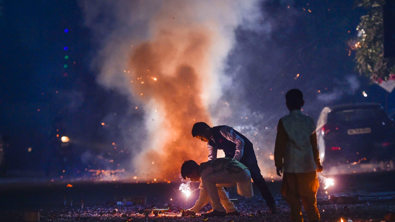 Jharkhand Pollution Control Board gives 2-hour window for bursting crackers on Diwali, other festivals