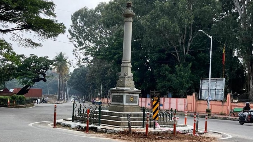 Cops swing into action, CCTV pole moved away from war memorial