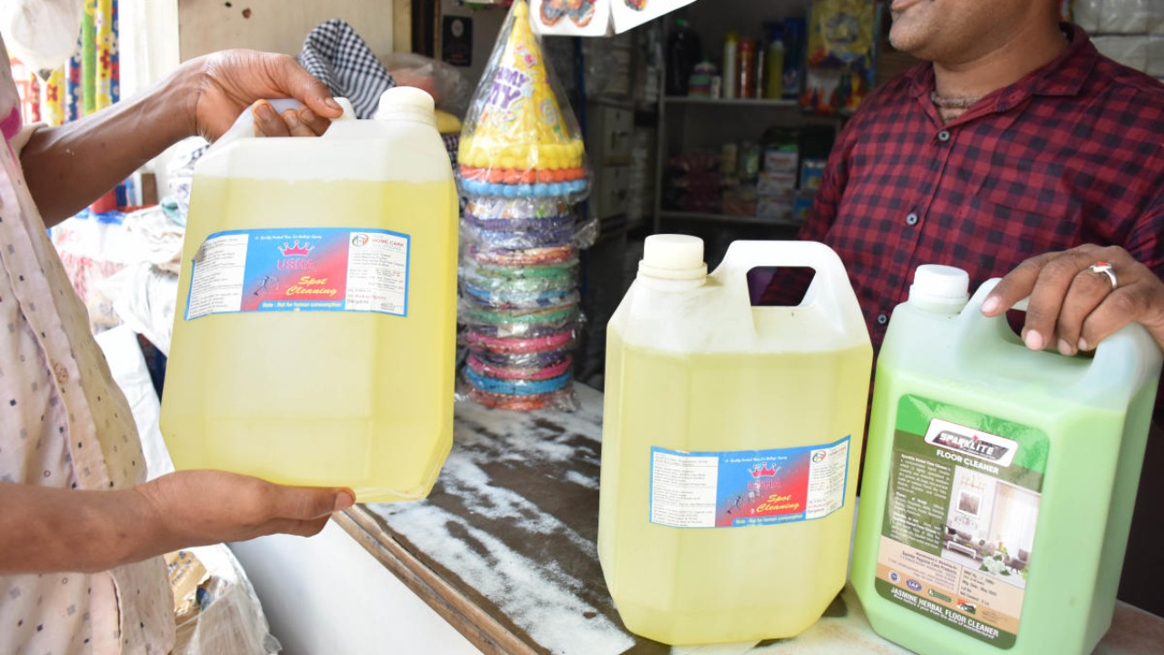 An ineffective ban on the sale of acid