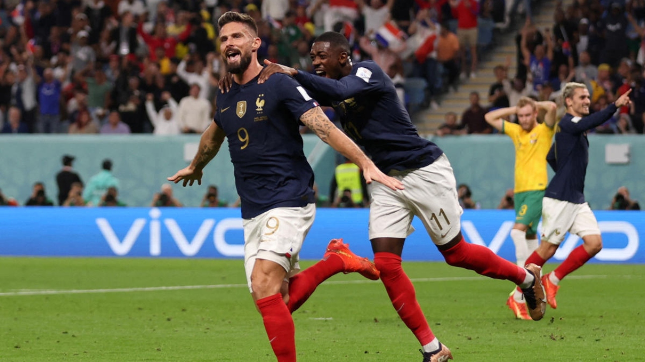 Giroud equals Henry mark as World Cup holders France sink Australia
