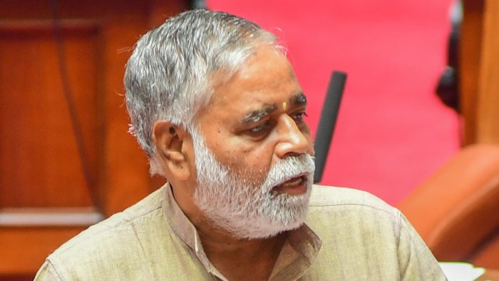 B C Nagesh questions Congress over SEP implementation in Karnataka