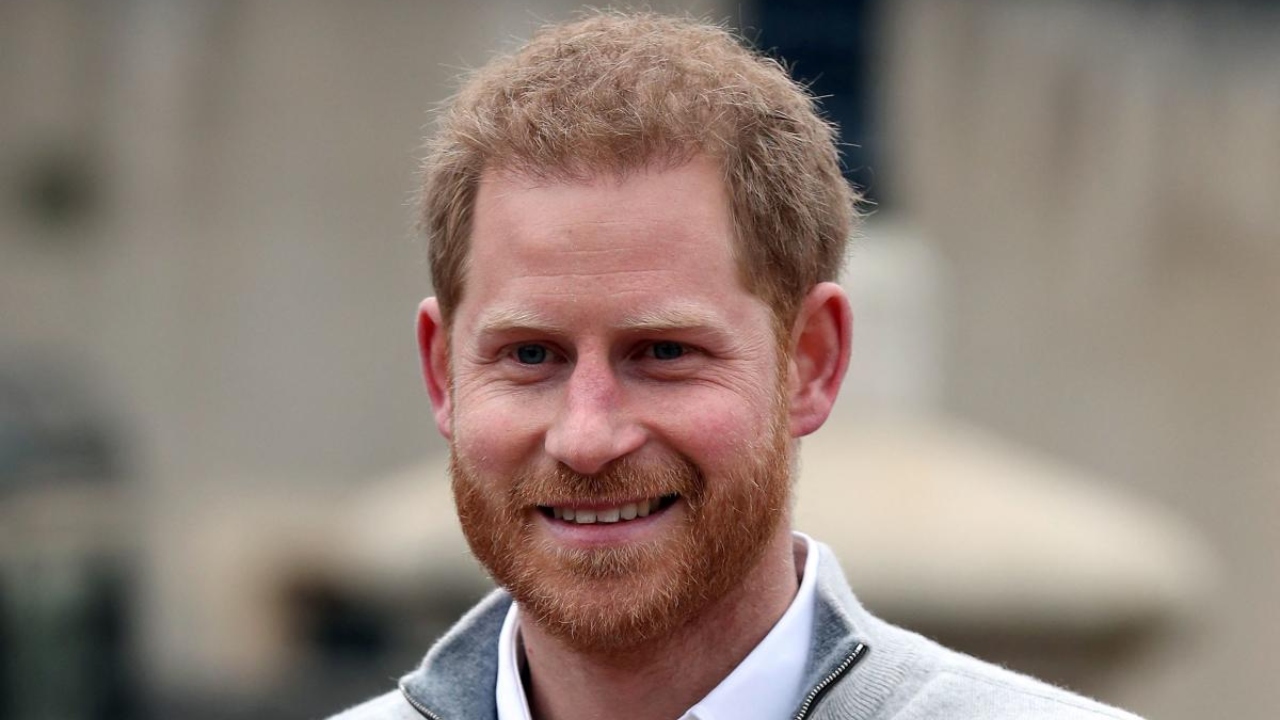 Royals 'happy to lie' for William, claims Harry in new trailer