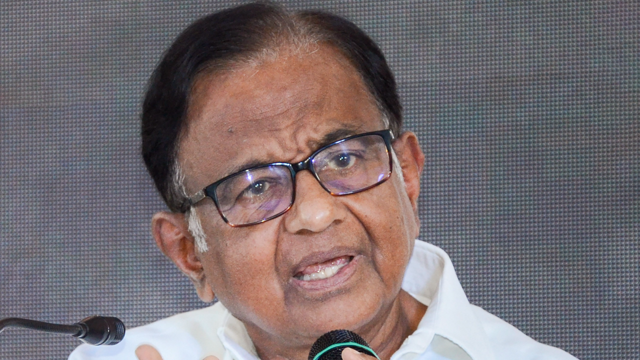 Minority judgement on demonetisation a welcome slap on the wrist of govt: Chidambaram