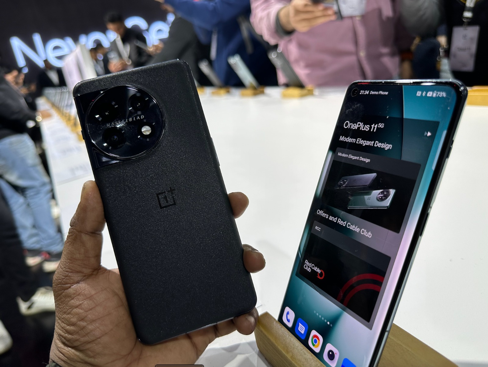 OnePlus unveils new flagship OnePlus 11, 11R series phones with Buds Pro 2