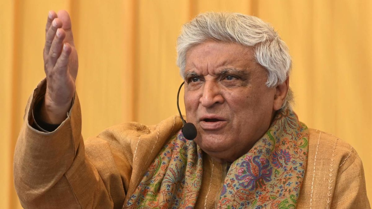 Perpetrators of 26/11 Mumbai attacks roam freely in Pakistan, says Javed Akhtar at Lahore event