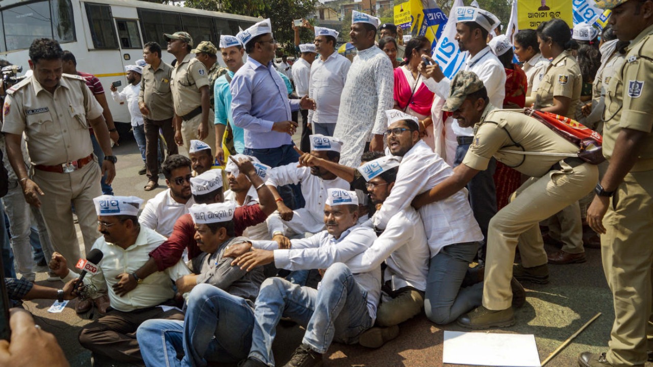 AAP leaders term Sisodia's arrest 'dirty politics', demand ex-LG Anil Baijal also be probed