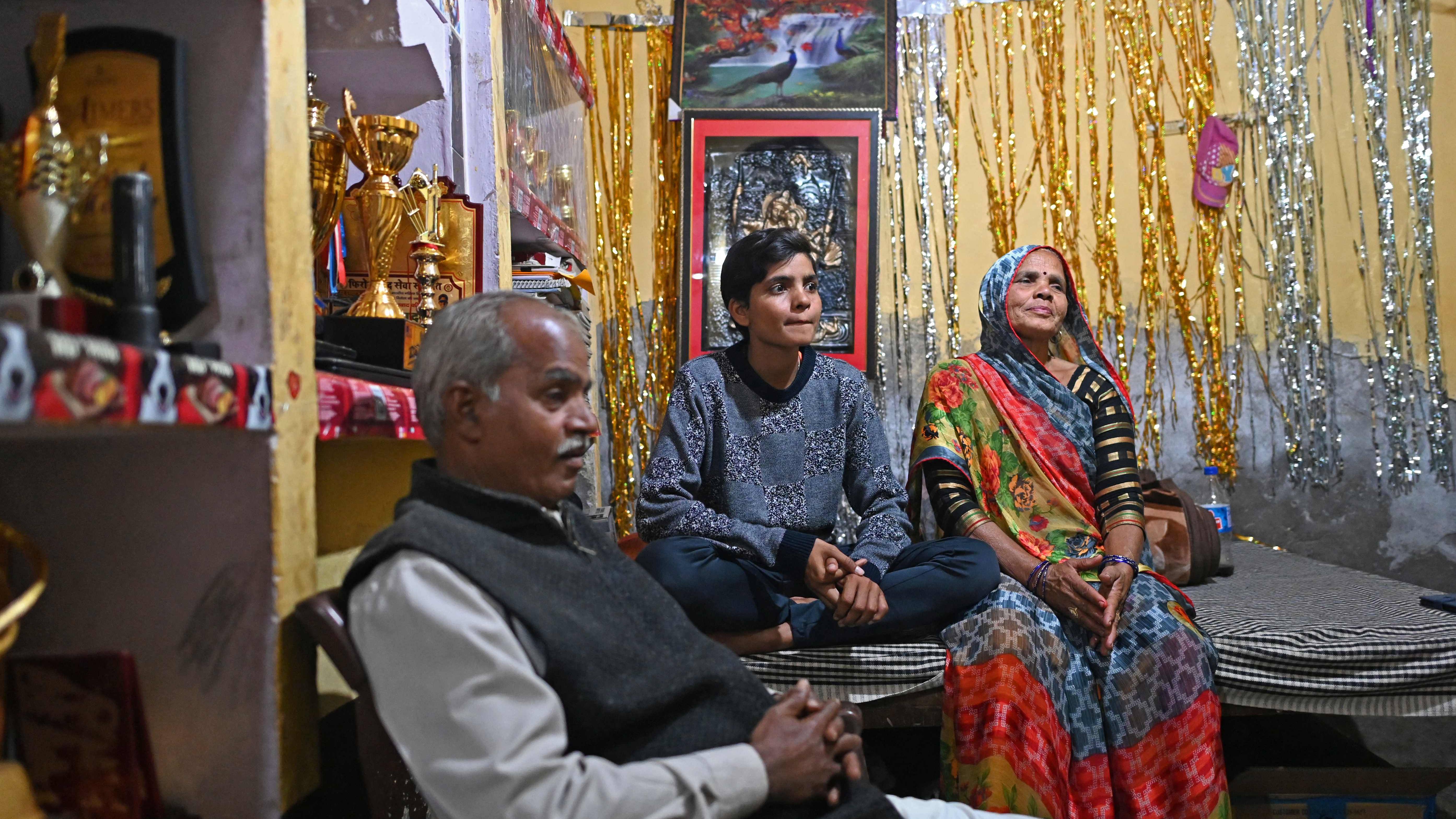 'Had to borrow shoes before going to trials': Cricketer Sonam Yadav's MI signing a golden wicket for her, family