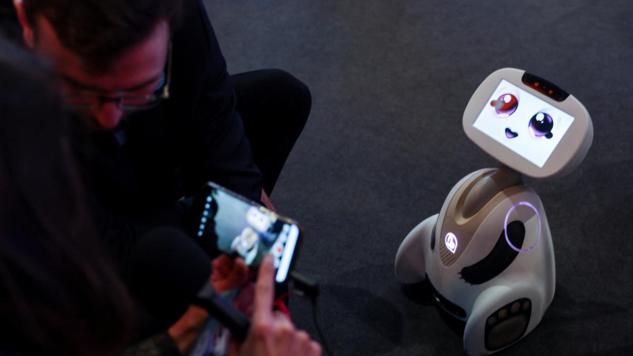 Surgeons must push for robots in OTs