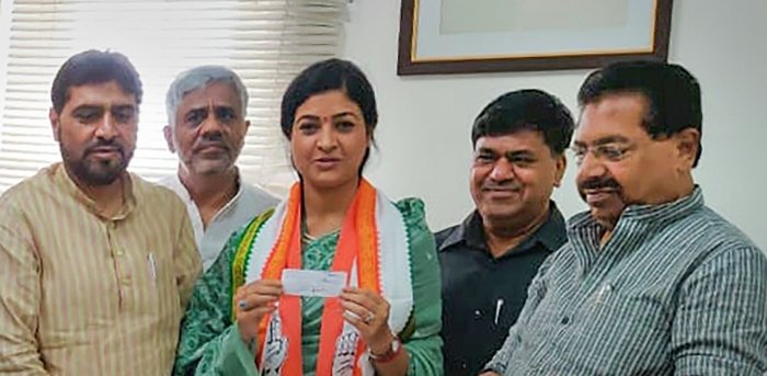 AAP, Kejriwal 'promoting' corruption in Delhi, Punjab, alleges Cong