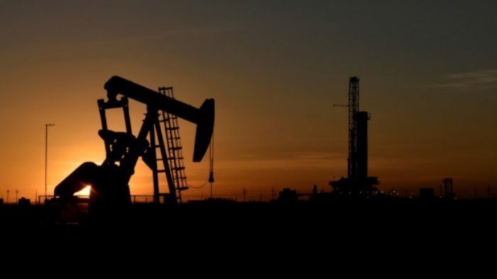 Oil lower as banking turmoil holds down sentiment
