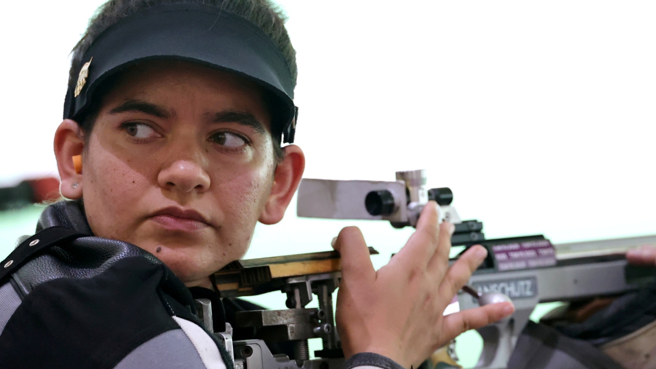 India's world champion rifle shooters Rudrankksh Patil & Anjum Moudgil to get prize money for President cup medals