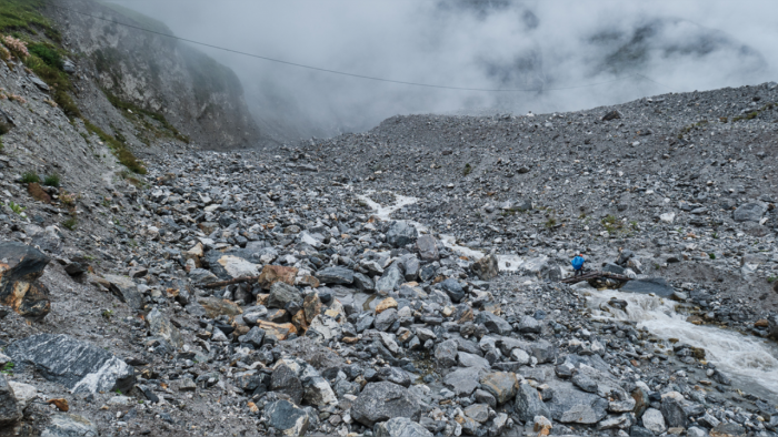 Landslide blocks Badrinath national highway