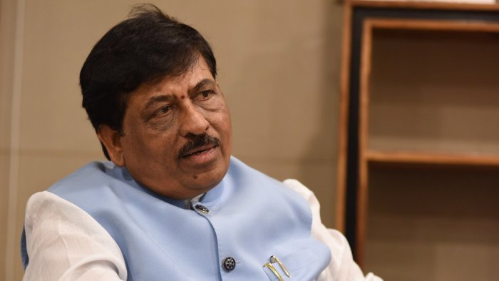 Karnataka: BJP's Murugesh Nirani booked for bribing voters, 963 silver items worth Rs 21.45 lakh seized