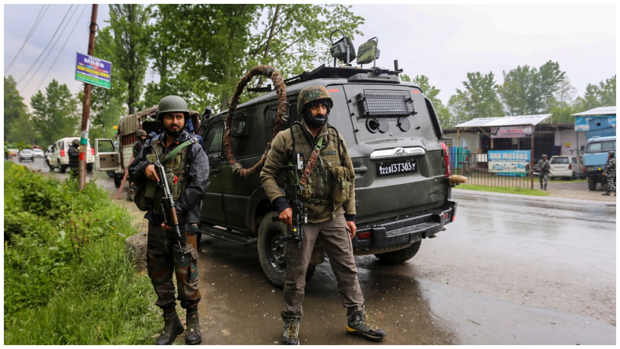 G20 meeting: Home Secy, IB chief visit Kashmir, review security